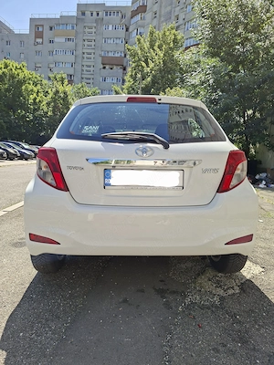 Toyota Yaris 1.33 VVT-i 6MT Euro 5 Luna - imagine 3