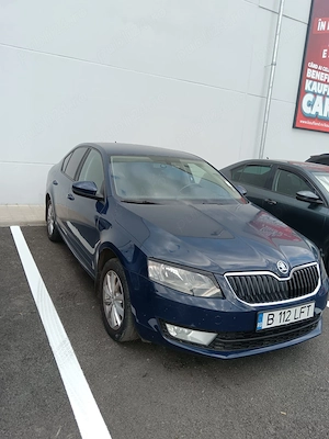 De Vânzare: Skoda Octavia (4x4)   An 2015   Albastru - imagine 5
