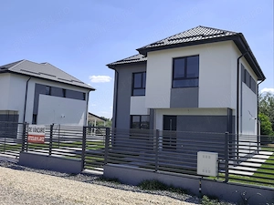FARA COMISIOANE in Gulia casa 4 camere 3 bai P+1+pod terasa la cheie pe 500mp  - imagine 5