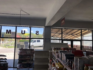 inchiriez spațiu comercial Pielesti 