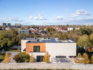 Smart-Home nZEB spectaculoasa Bucuresti Sector 1 cu deschidere lac -teren 2000mp - imagine 1