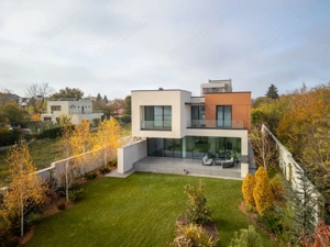 Smart-Home nZEB spectaculoasa Bucuresti Sector 1 cu deschidere lac -teren 2000mp - imagine 7