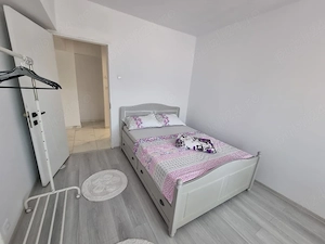 închiriez apartament 2 camere decomandat langa Mega Mall Pantelimon  - imagine 4