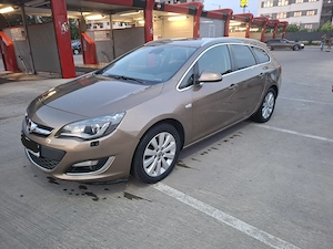 Opel Astra J Sports Tourer 1.7 CDTI 2015 - imagine 4