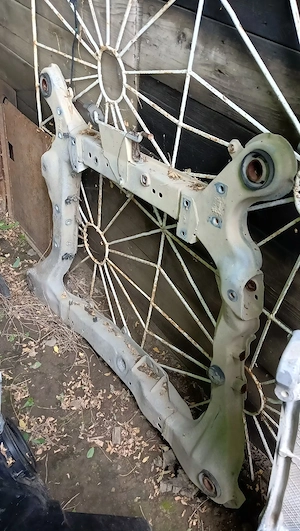 Cadru motor Volvo S60 2001-2009