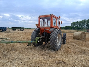 Vând tractor  - imagine 2