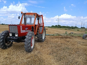 Vând tractor  - imagine 5