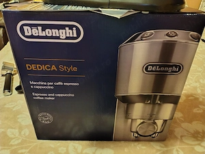 Delonghi Dedica nou