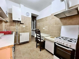 Proprietar inchiriez apart 2 camere, Zona Piața Astra - imagine 3