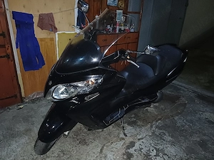 Suzuki Burgman 400 și 200 cc - imagine 4