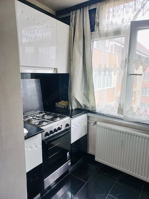 Apartament 2 camere Obcini Suceava - imagine 2