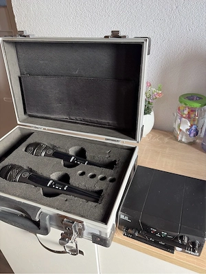 Microfoane Akg Wireless