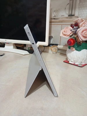 Tableta Microsoft surface model 1572 - imagine 4
