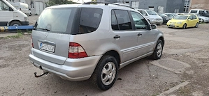 Dezmembrez Mercedes ML 270cdi automat.  - imagine 4