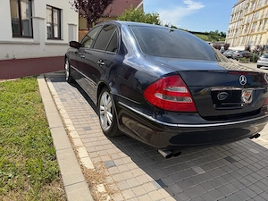 Mercedes E 320 4matic - imagine 4
