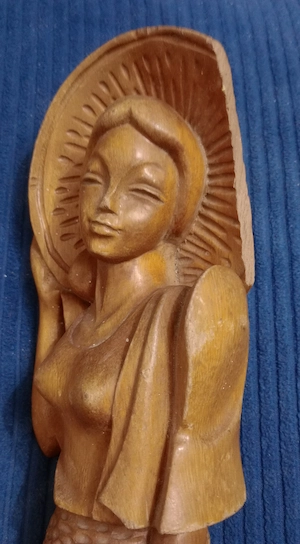 Statueta lemn de teak "Femeie balineza" 55 cm. cu defect