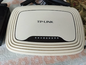 Router Tp-link și D-link 