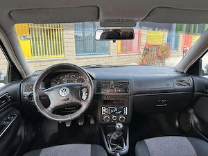 Golf 4 1.4 benzina an 2003 unic proprietar acte la zi fiscal pe loc    - imagine 9