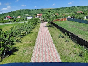 Vând vilă P+M în Oituz, jud. Bacău   225 mp, teren 1.062 mp   135.000   negociabil  Vând vilă P+M si - imagine 10