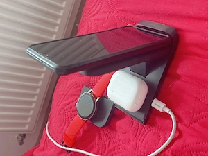 Incarcator wireless 3 in 1