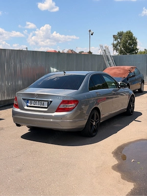 Mercedes-Benz C-Class W204   C200 CDI 2.2 (136 CP)   Elegance   2008 - imagine 2