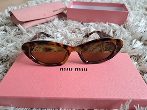 Ochelari de soare Miu Miu 