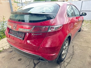 Honda Civic 1.8 iVtec Euro 5 - imagine 3