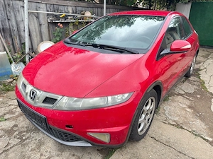Honda Civic 1.8 iVtec Euro 5 - imagine 4
