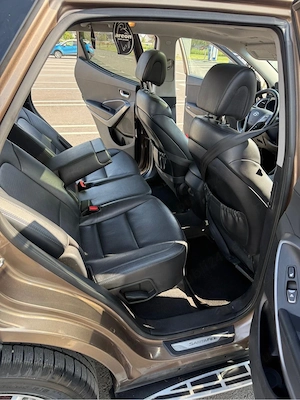 Hyundai Santa Fe - imagine 8