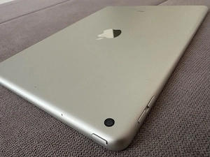 iPad 7 Gen 10.2 - 32 GB