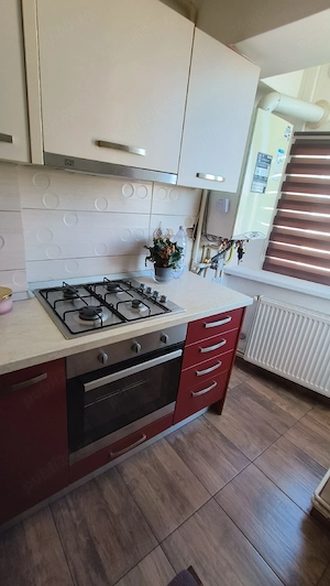 Apartament 2 cam. de închiriat, zona Semiluna - imagine 4