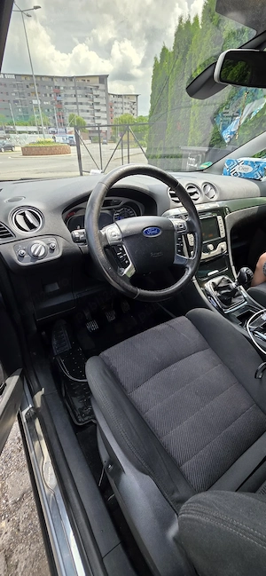FORD S-MAX  5 Locuri  163 cp - imagine 4