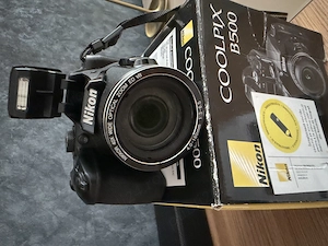 Aparat foto Nikon Coolpix B500