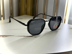 Ochelari RayBan Colectia 2026