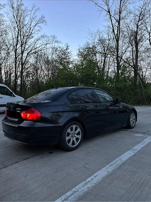 BMW seria 3 318d FL - imagine 3