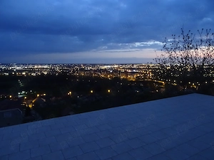 Casă cu panoramă la 5 minute de centrul orașului Oradei  - imagine 3