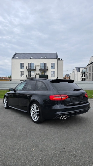 Audi A4 b8.5 S-Line 2.0 tdi - imagine 5