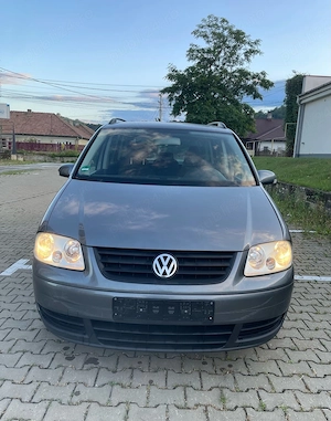 2006 Vw Touran 1.9Tdi cod BKC Tranport Gratuit  - imagine 8