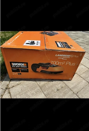 Robot de tuns iarba WORX Landroid M Plus WR167E   Nou, Sigilat   700 m  IMPREUNA CU SENZOR DE MISCAR