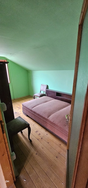 Vand casa cu teren intravilan in com.Vartescoiu - imagine 3