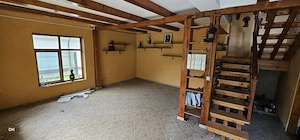 Vand casa cu teren intravilan in com.Vartescoiu - imagine 5