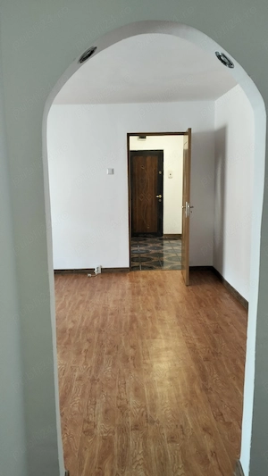 Vând apartament  - imagine 10