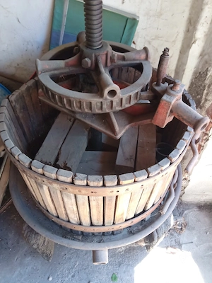 presă struguri