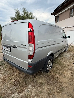 Vand Mercedes Benz Vito CDI 111 autoutilitară  fab 2010 - imagine 3