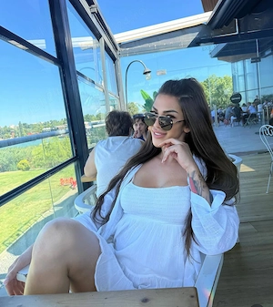 Am revenit Karina