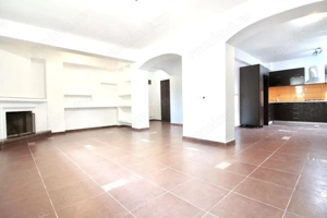 PRELUNGIREA GHENCEA-LIDL, APARTAMENT IN VILA 2010, CURTE 300 MP SI PARCARE!  - imagine 6