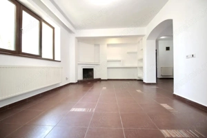 PRELUNGIREA GHENCEA-LIDL, APARTAMENT IN VILA 2010, CURTE 300 MP SI PARCARE!  - imagine 4