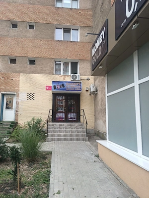 Vind apartament 2 camere  super central Govindari et 1 chiar linga Posta