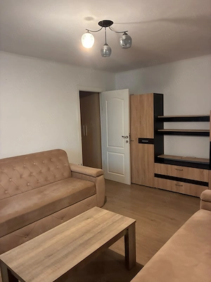 Închiriez apartament 3 camere - imagine 3