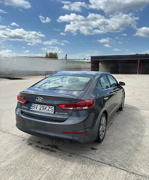 Hyundai Elantra 2017 - imagine 3